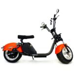 SUV 3.0 studio fond blanc profil