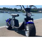 SUV 3.0 stationné extérieur